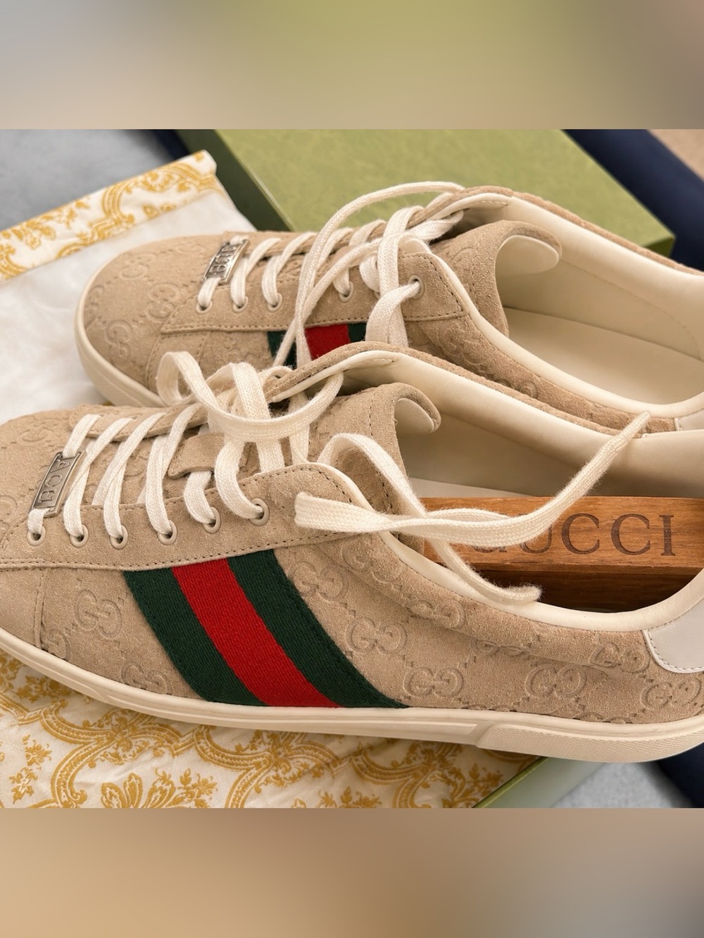 Authentic Gucci Beige Suede ACE Sneakers with Red & Green Web! Beautiful 7.5 GU